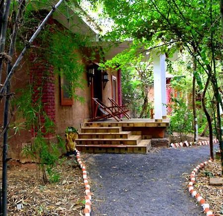 Lemon Tree Wildlife Resort, Bandhavgarh Tāla المظهر الخارجي الصورة