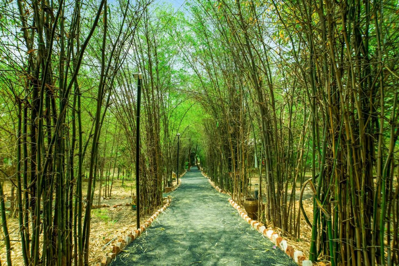 Lemon Tree Wildlife Resort, Bandhavgarh Tāla المظهر الخارجي الصورة